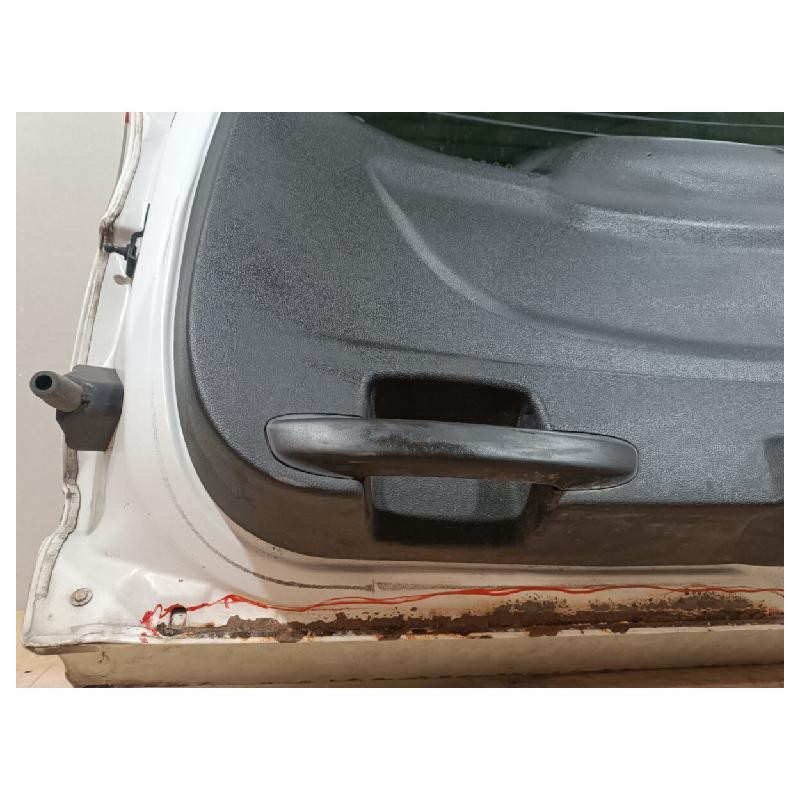 Tapa de Cajuela Ford Escape 2013 al 2019 (Usado)