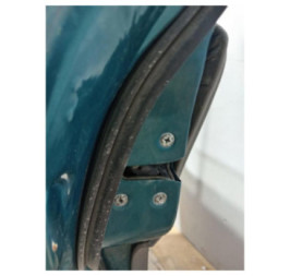 Puerta Trasera Izquierda Nissan Tsuru 1992 al 2017 (Usado)