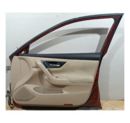 Puerta Delantera Derecha Nissan Maxima 2009 al 2014 (Usado)