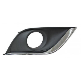 Parrilla versa 15-19 p/faro niebla c/mold cromada t155 352 der