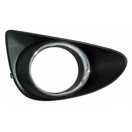 Parrilla yaris 12-14 5p c/filo crom 352 der