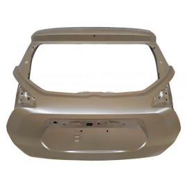 Tapa cajuela kicks 17-20 c/hoyo p/camara t159 678 mtp